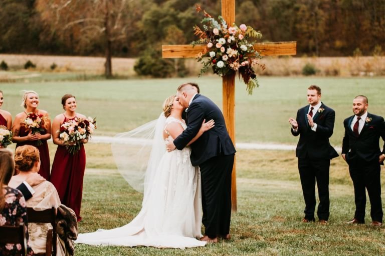Chelsea + Greg » St. Louis Wedding Photography | Courtney Smith Photography